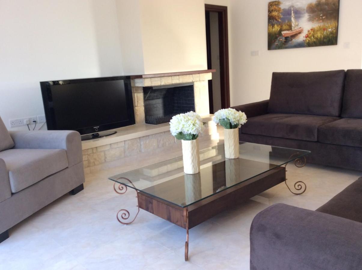 Dream House Latchi