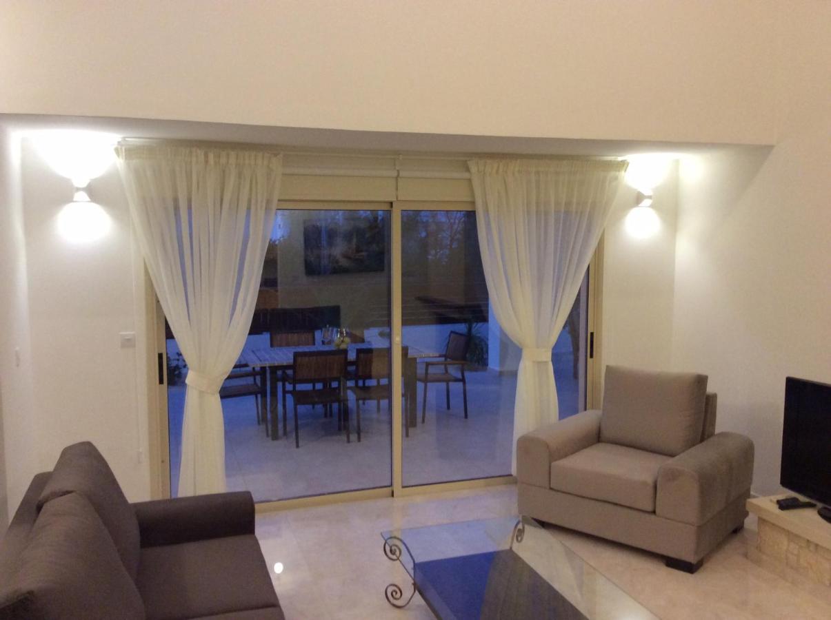 Dream House Latchi Villa Polis