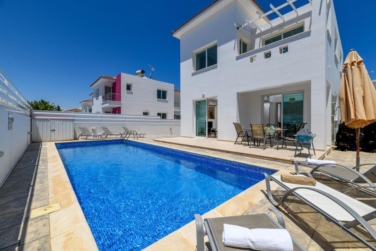 Avra Villas Villa Protaras