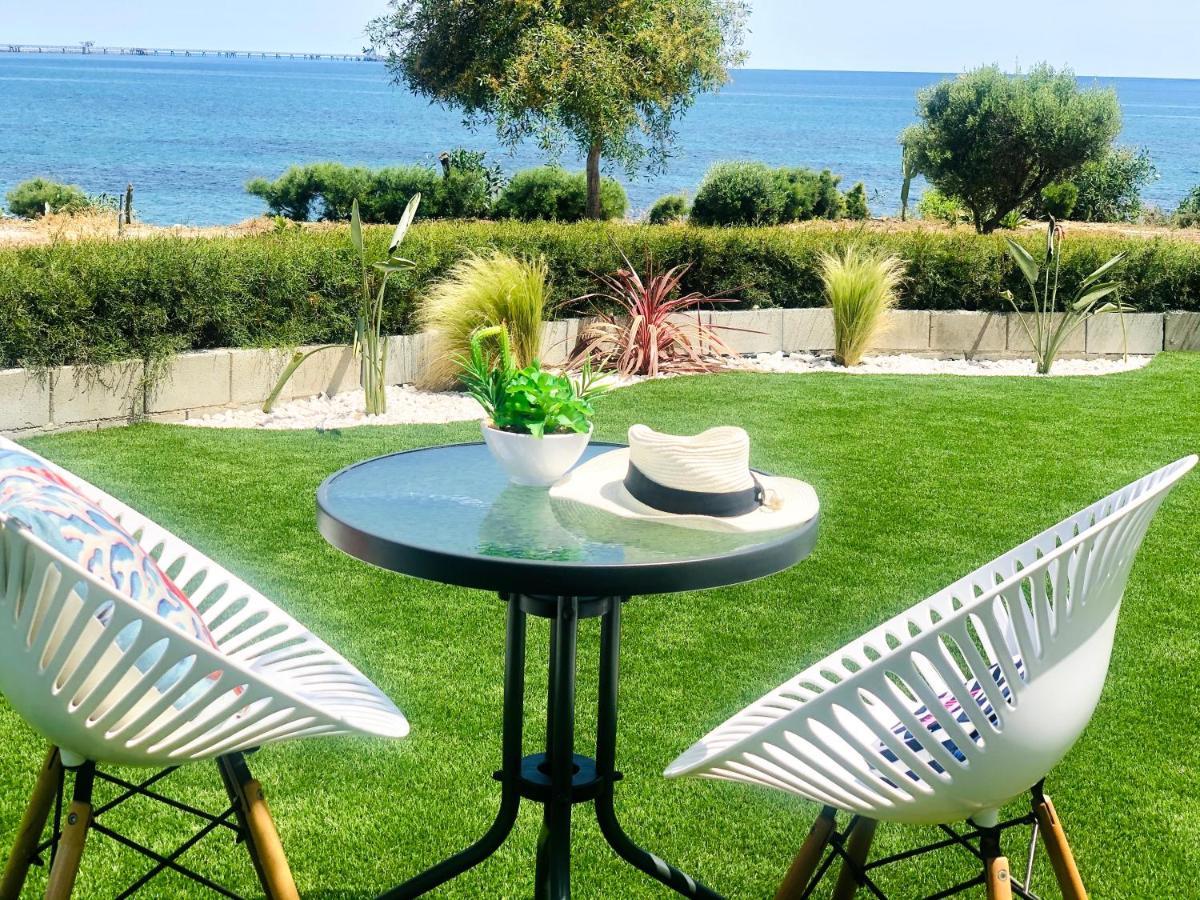 Governors Costas Apts Apartment