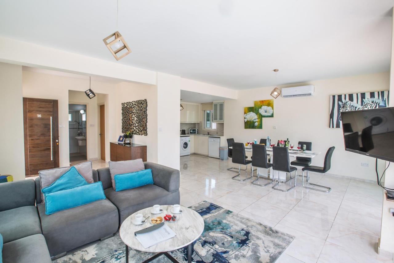 Holiday home Shaye Front Line Protaras