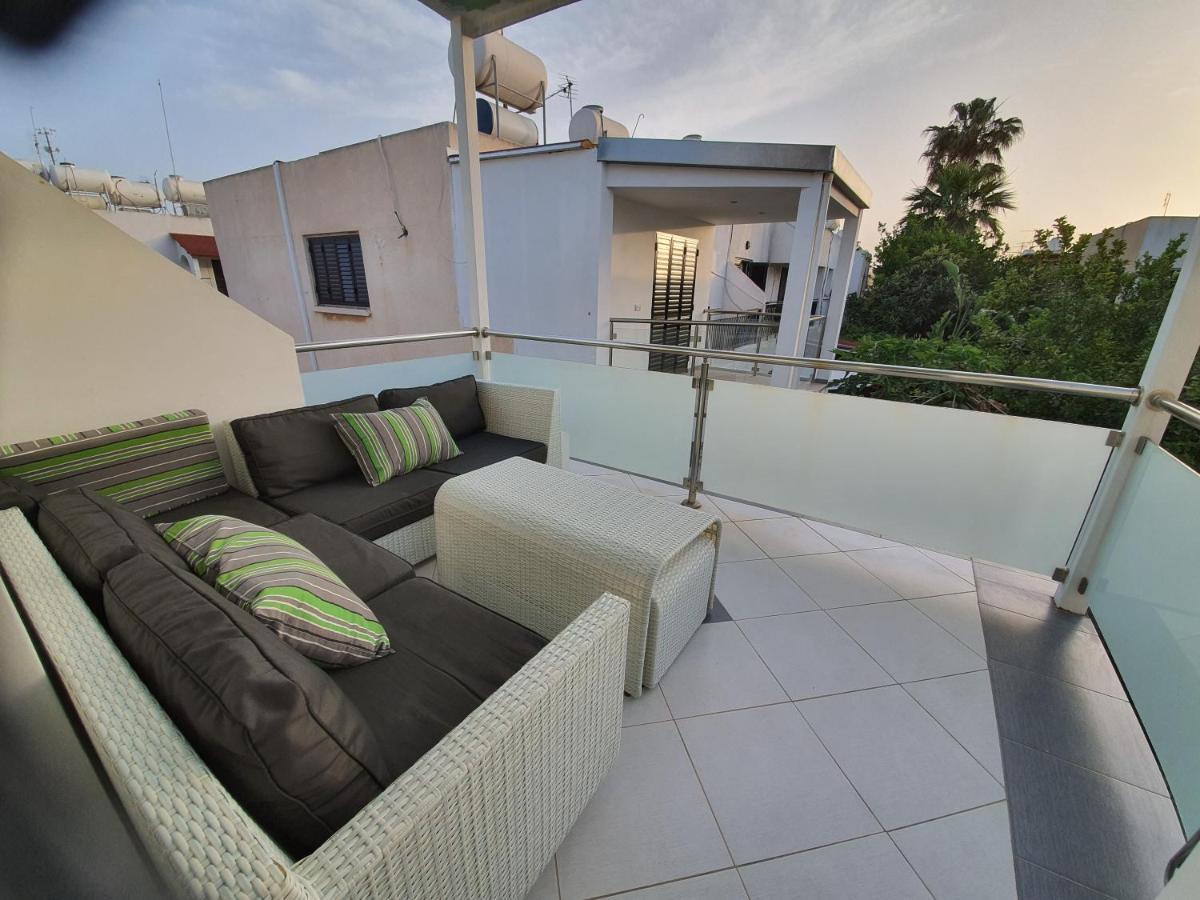 Apartment Trinidad Complex