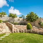 Aphrodite Gardens #8