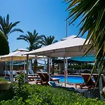 Fitos Hotel
