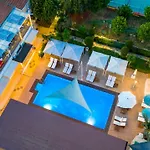 Fitos Hotel