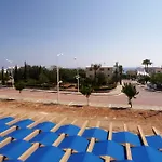 Maouris Villa