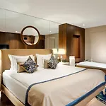 Kaya Palazzo Resort & Casino