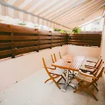Vega Apartments