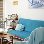 Searenity Seafront House - 50M From The Beach
