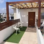 Harbour Central 1 Bedroom Steps From Beach And Nightlife