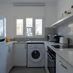 Harbour Central 1 Bedroom Steps From Beach And Nightlife