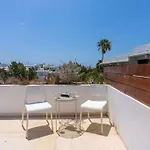 Harbour Central 1 Bedroom Steps From Beach And Nightlife