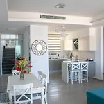 Luxurious Vacation Apartment With Private Jacuzzi