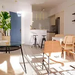 H&O Kings Palace Sea View Apartment