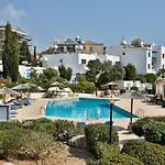 Eden-Perfect Location, Sea View, Stylish Apartment