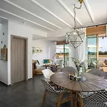 Chris Le Mare Luxury Villa
