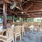 The Ship Inn Hotel