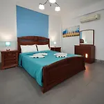 Beach Front Bella Vista By Ezoria Villas