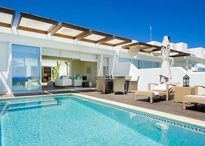 Oceanview Luxury Villa 063