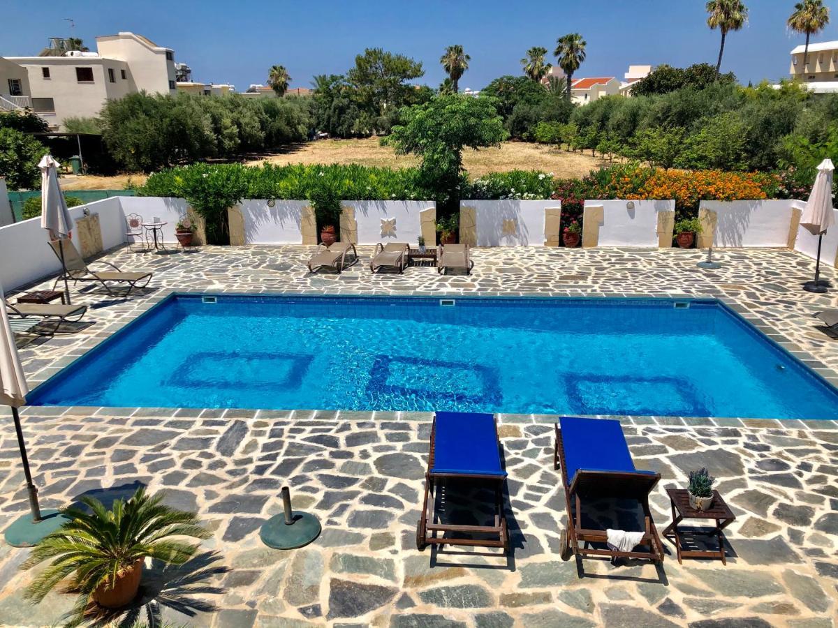 Angela Aparthotel Paphos