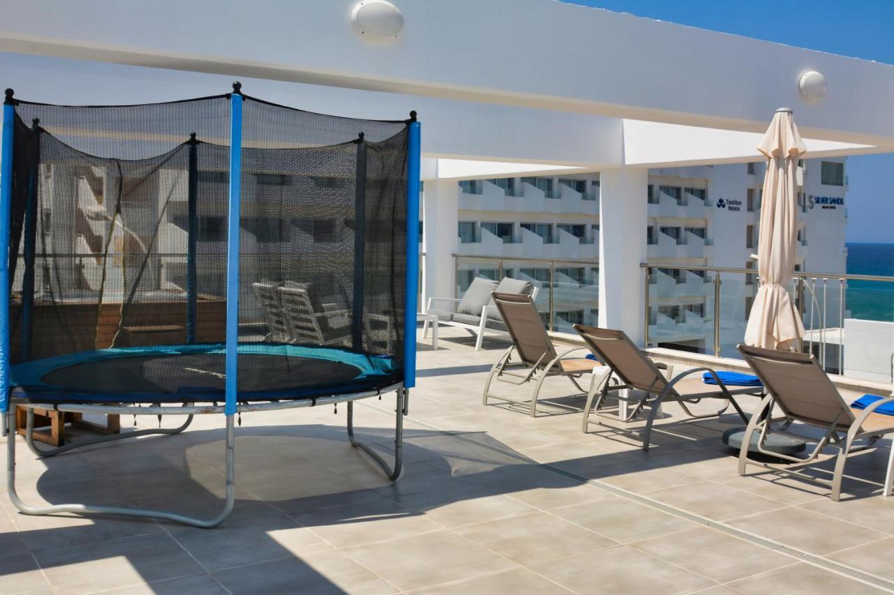 Seafront Protaras Apartments *
