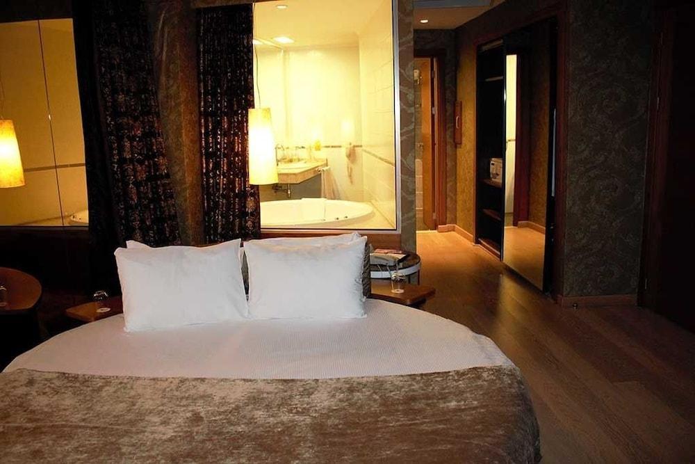 Malpas Hotel 5*