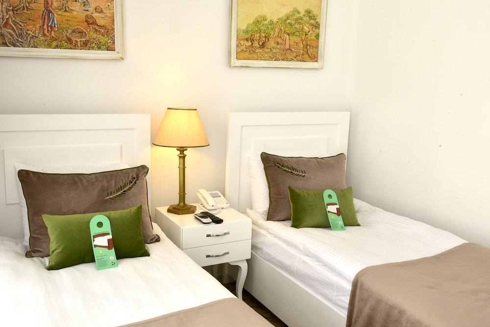 The Olive Tree 4* Agios Epiktitos