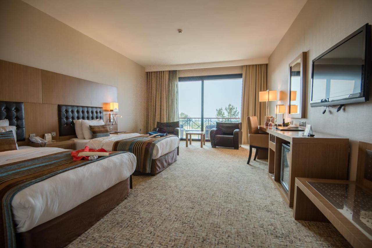 Korineum Golf & Hotel Agios Georgios (Girne)