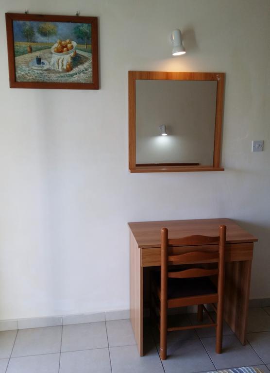 Kkaras 3 Star Hotel 2*