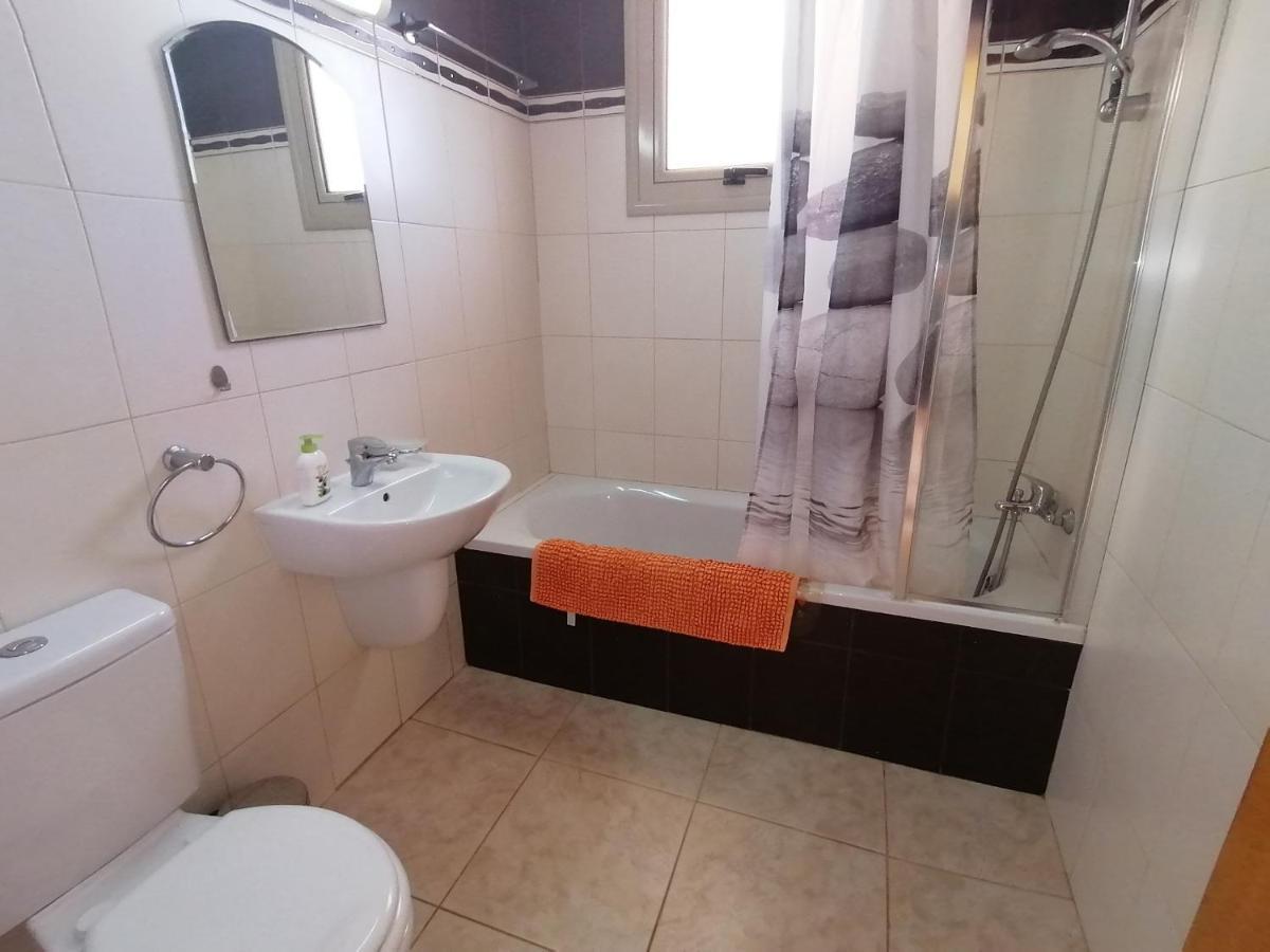 Lee Apartamento *
