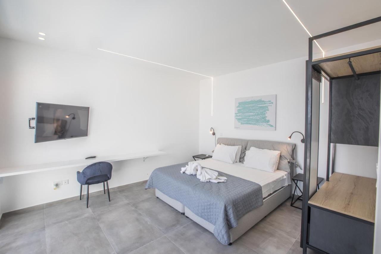Chloe Luxury Villa