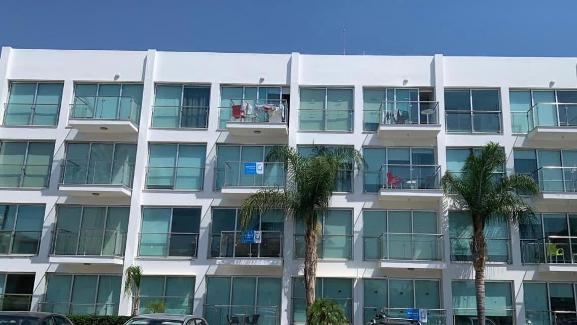 One-bedroom Apartment, 30m From The Apartment *