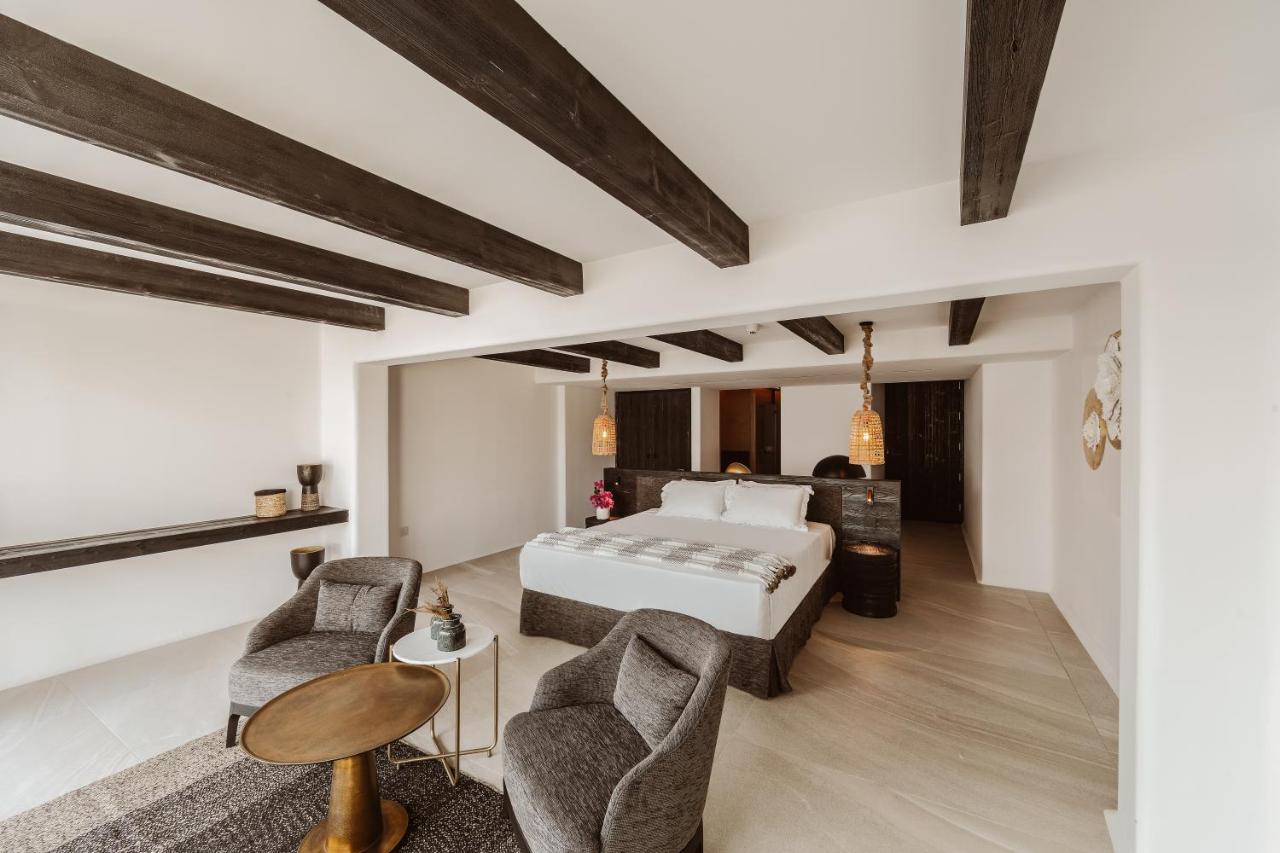 Kaliva - Adults Only 5*