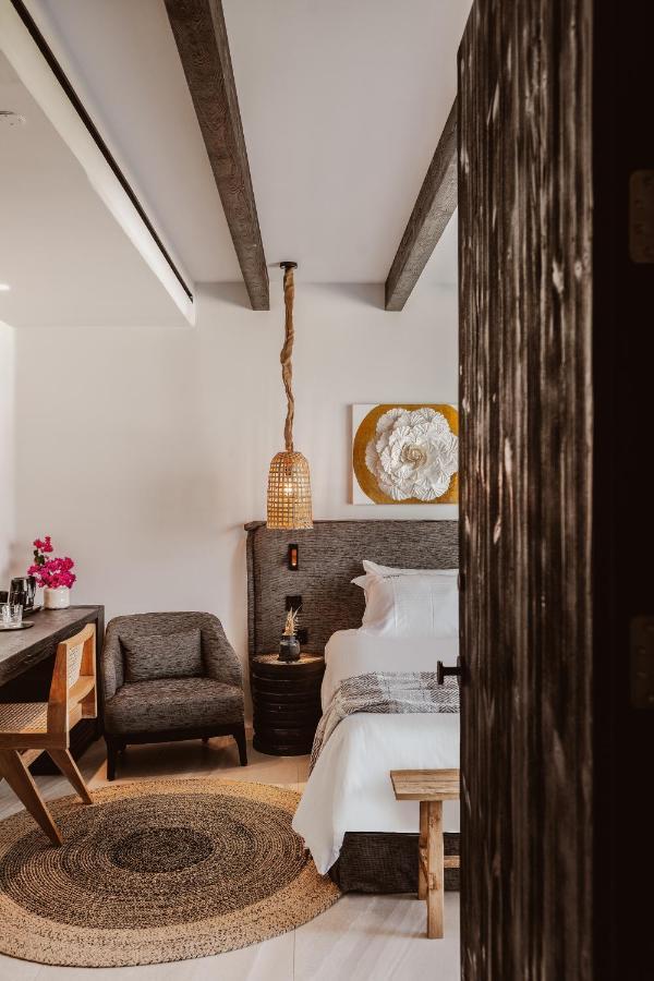 Kaliva - Adults Only 5*
