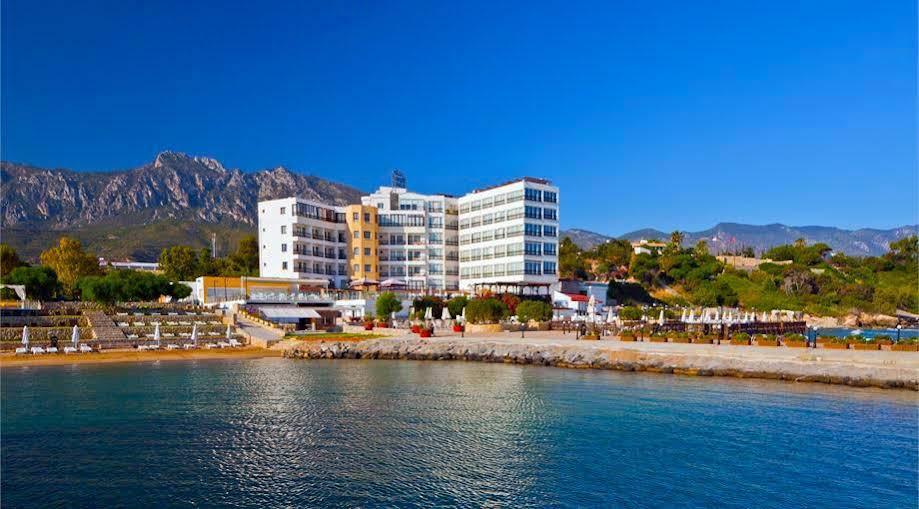 Ada Hotel