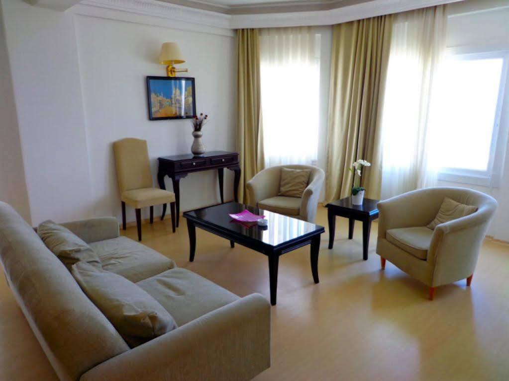 Ada Hotel