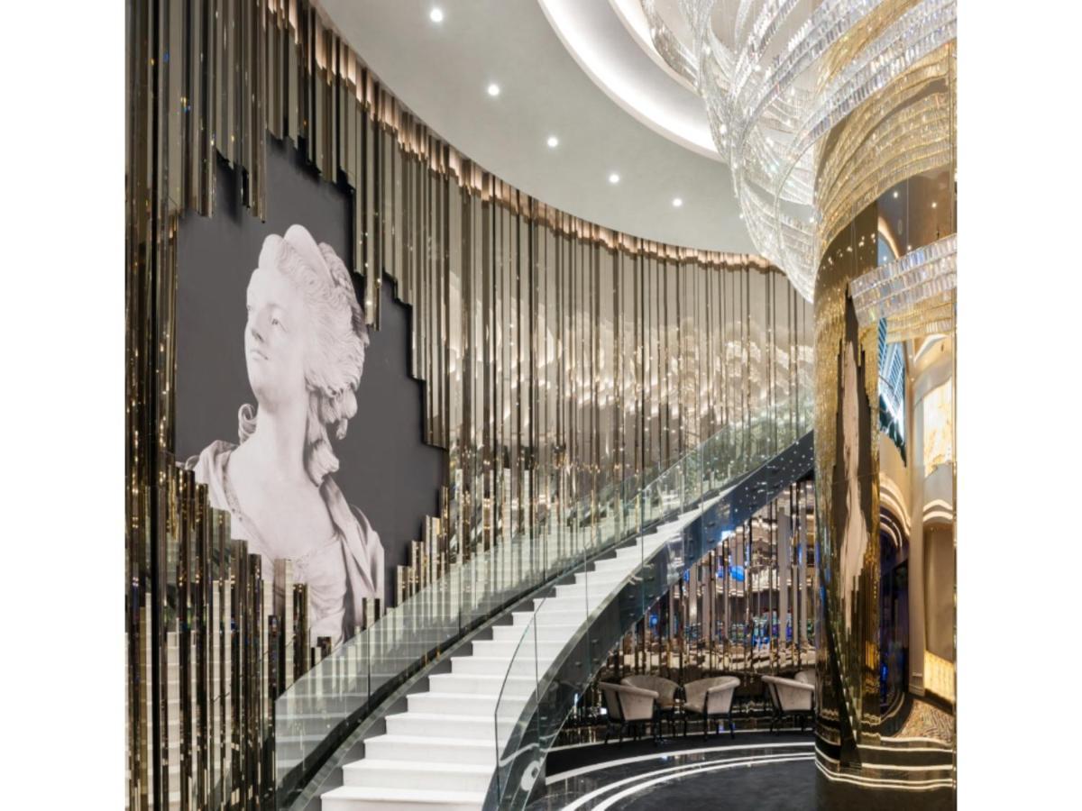 Kaya Palazzo & Casino