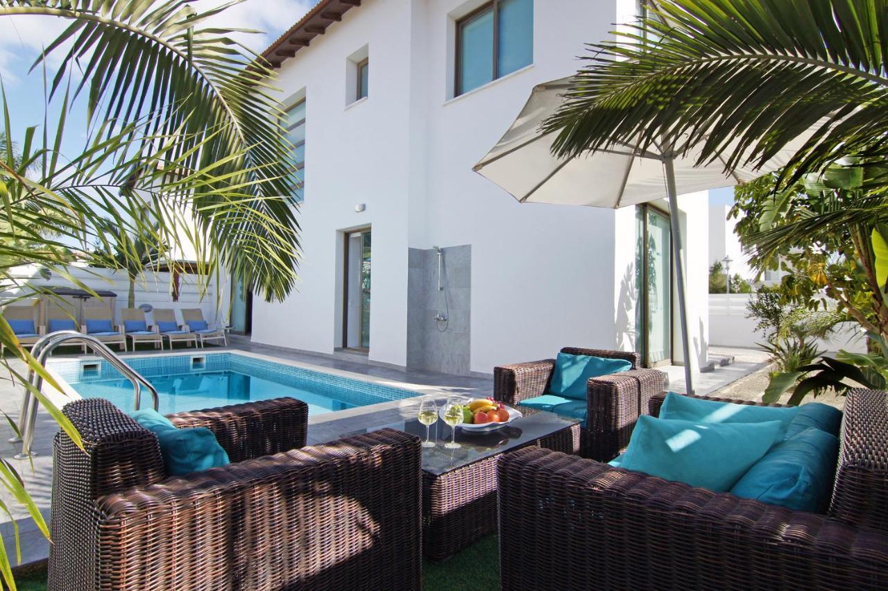 Serena Villa *