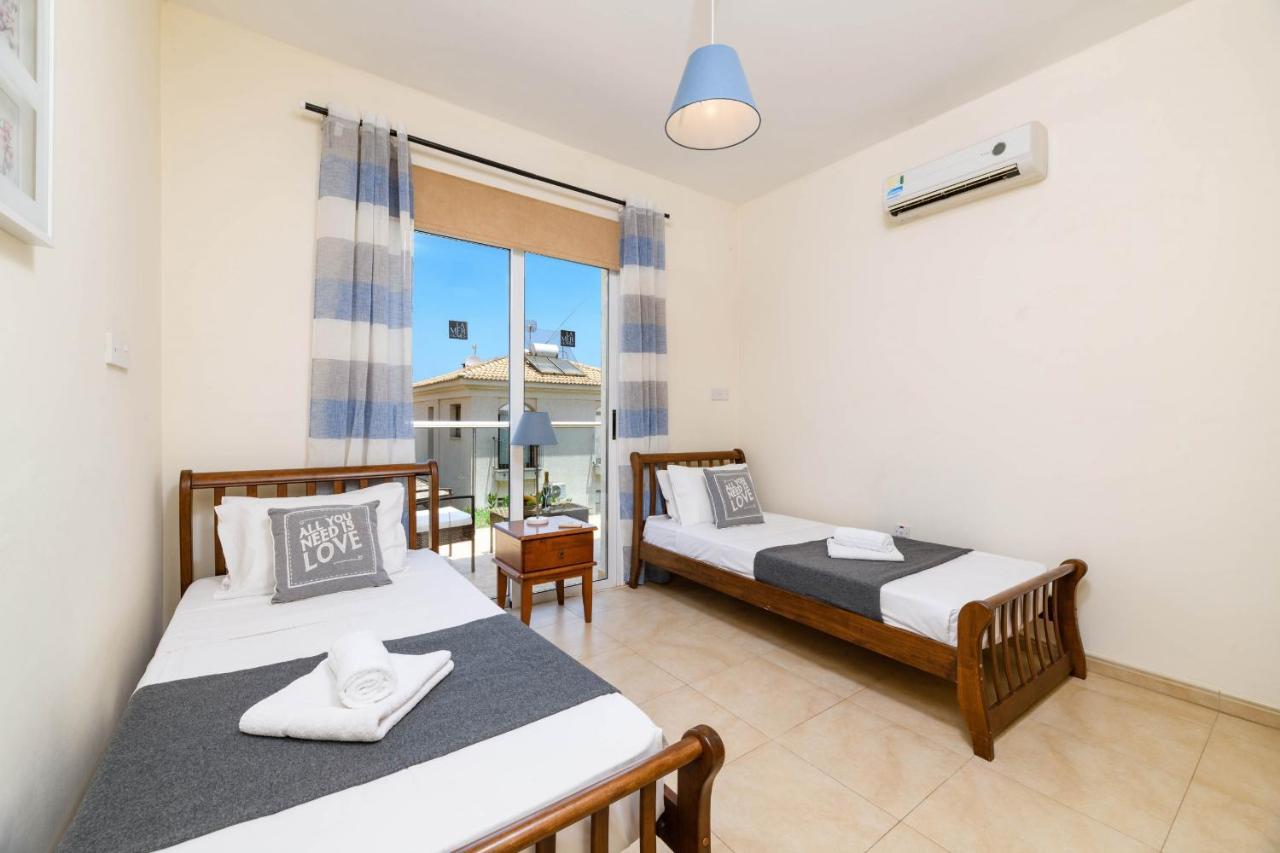 Villa Blue Water Bay