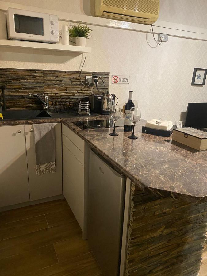 Arya Beach Studio-just Renovated! Apartamento *