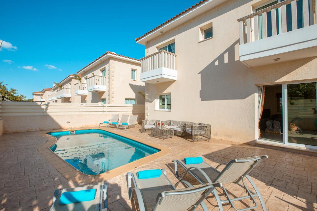 Villa 035