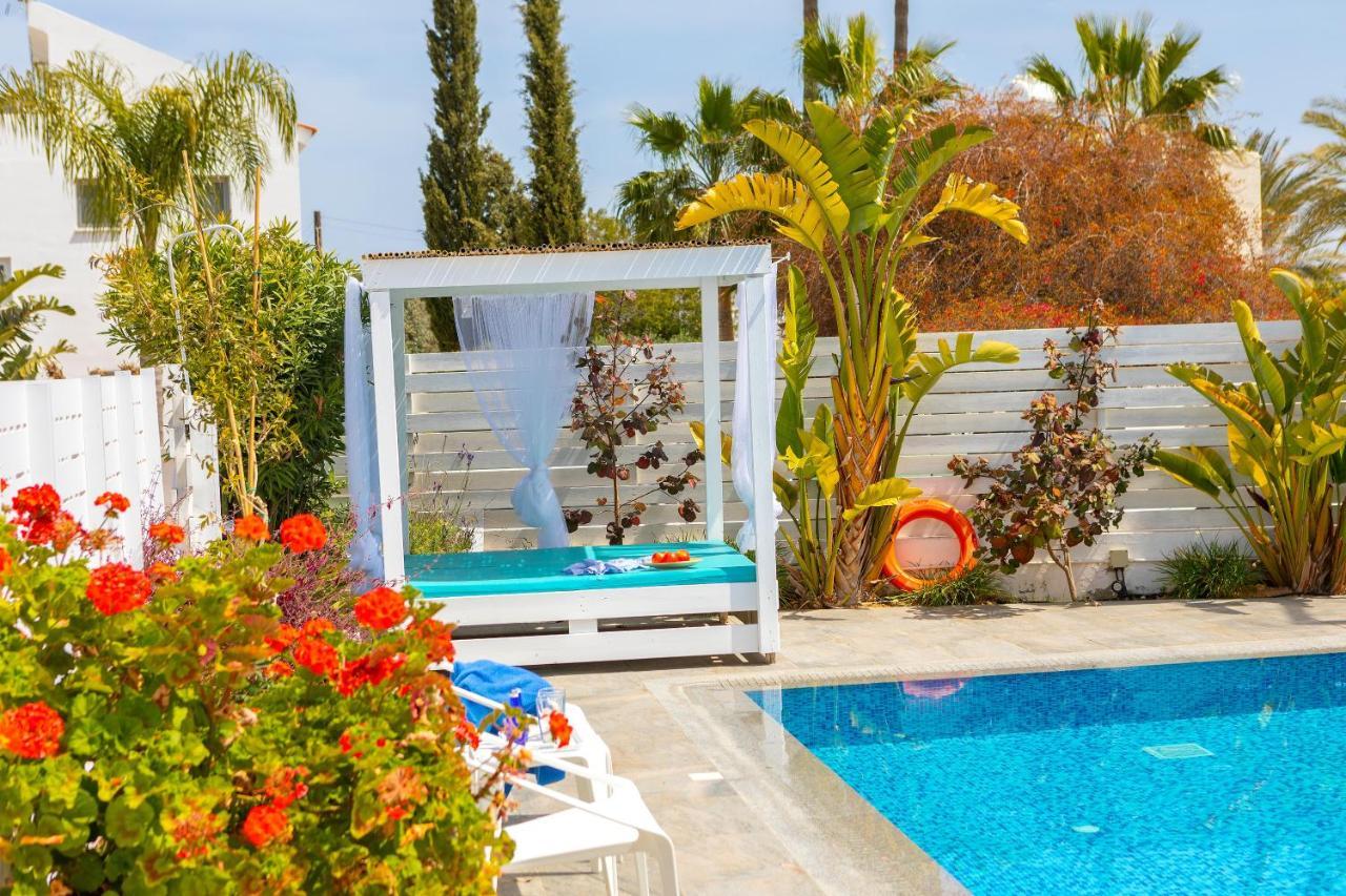 Villa Fig Tree Bay 4 *
