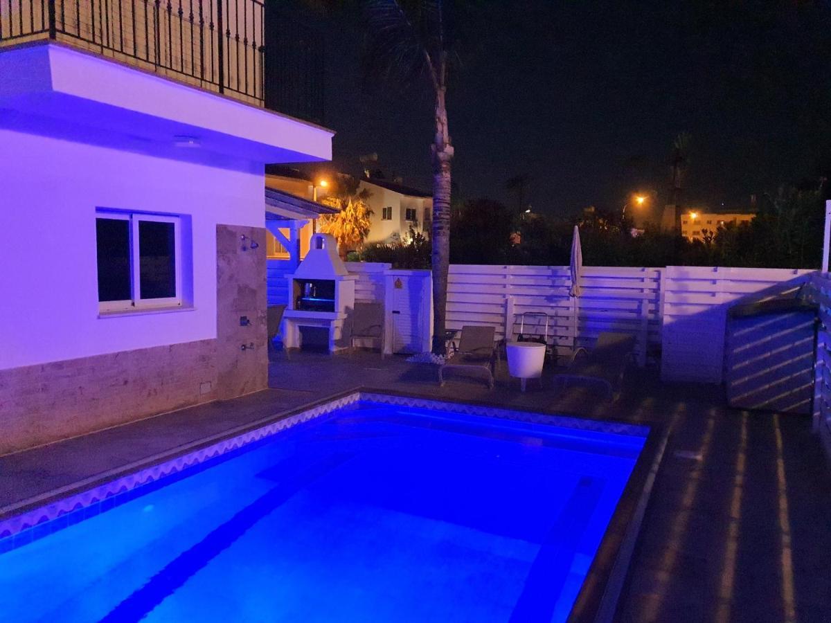Villa Sea View With Private Pool Protaras