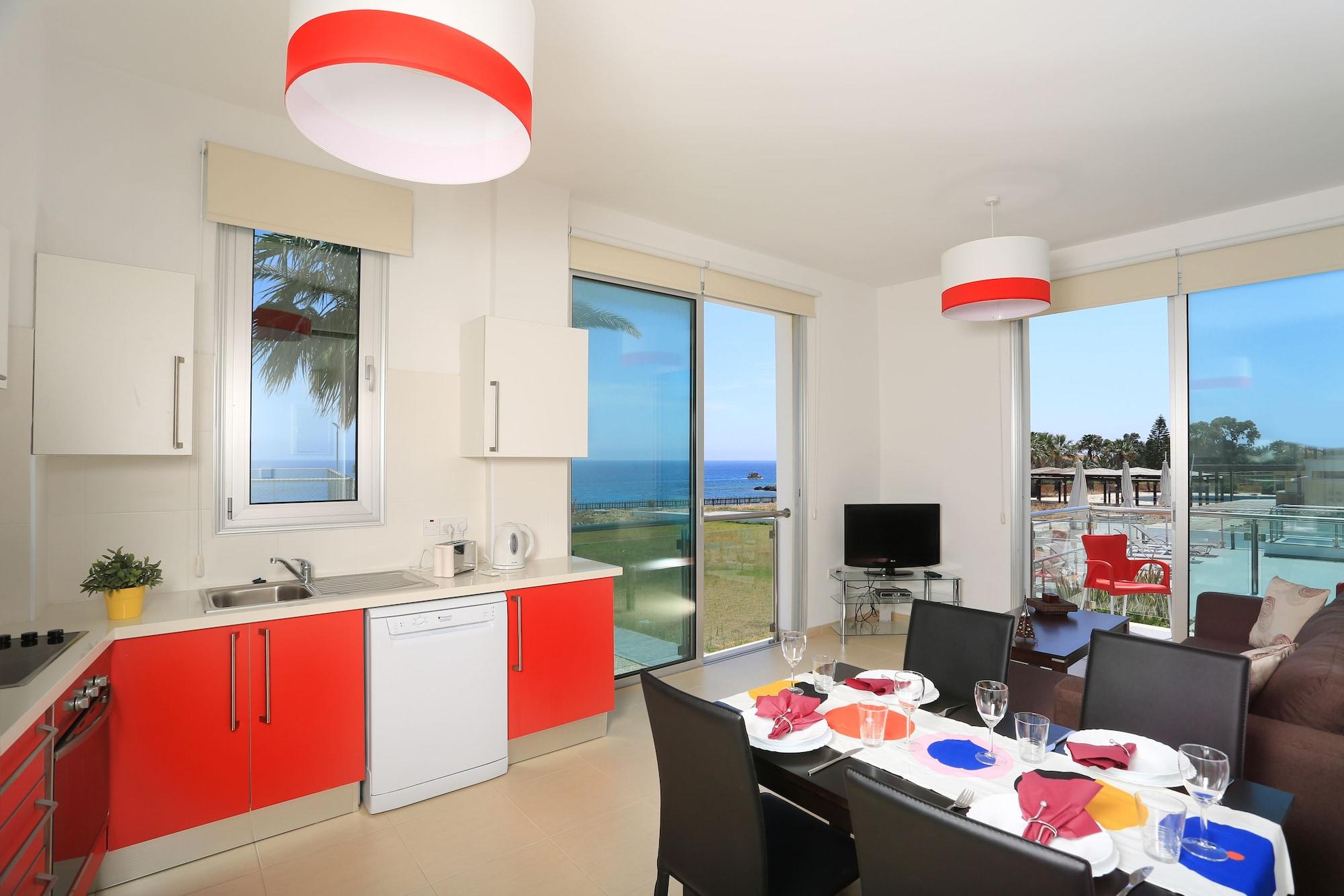 Coralli Beachfront Aparthotel 3*
