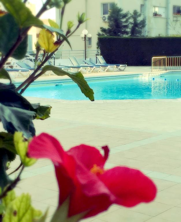 Aparthotel Blue Crane Apts Limassol
