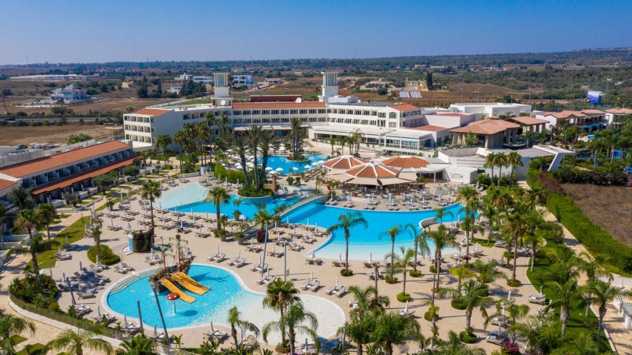 Olympic Lagoon Resort 5*