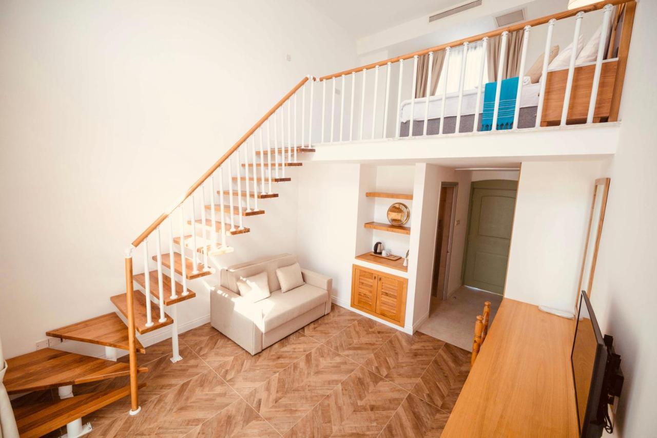 Palmonte & Hotel Karavas (Northern Cyprus)