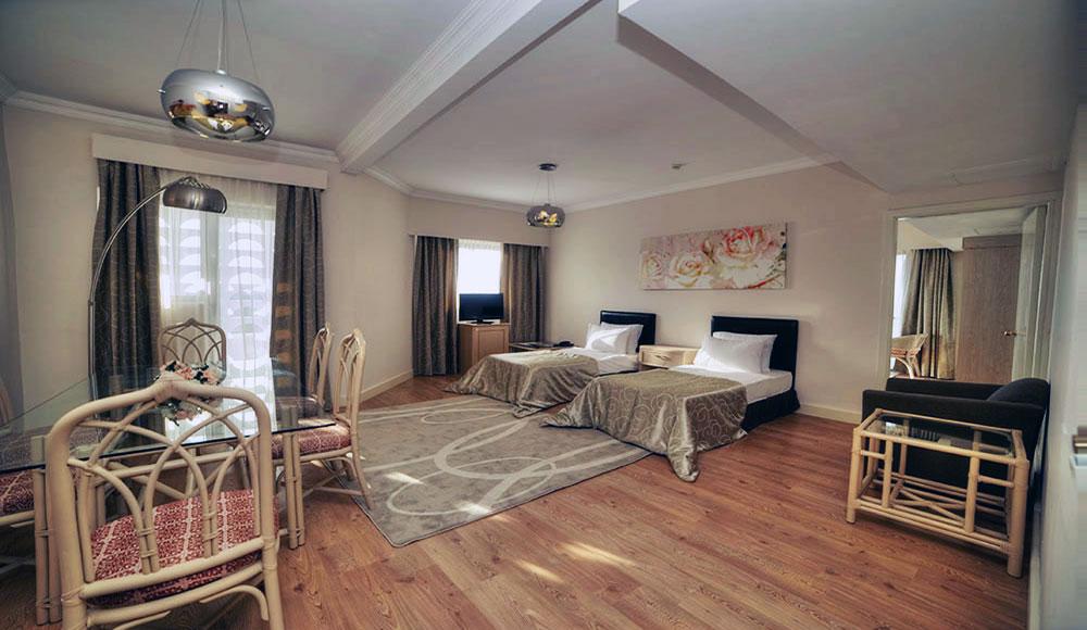 Jasmine Court & Casino Hotel 5*