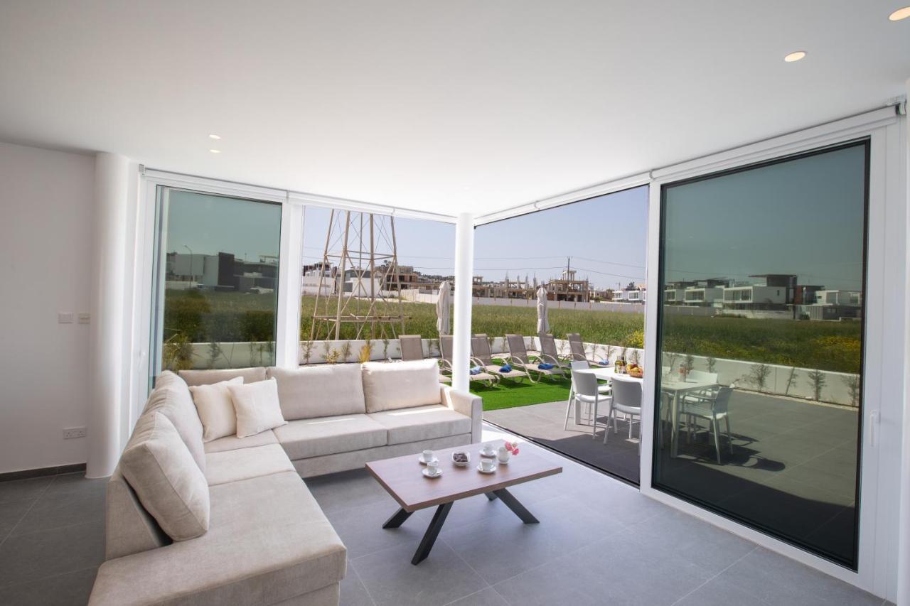 Vie Bleu 3 Bedroom
