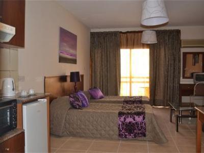 Tasiana Star Complex Aparthotel 2*